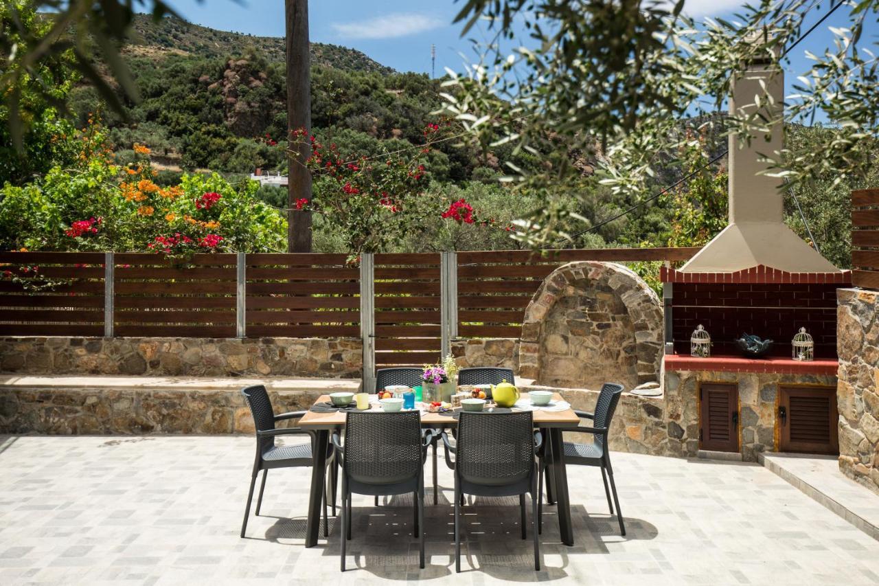 Tzouganos Villa Sfinarion Luaran gambar